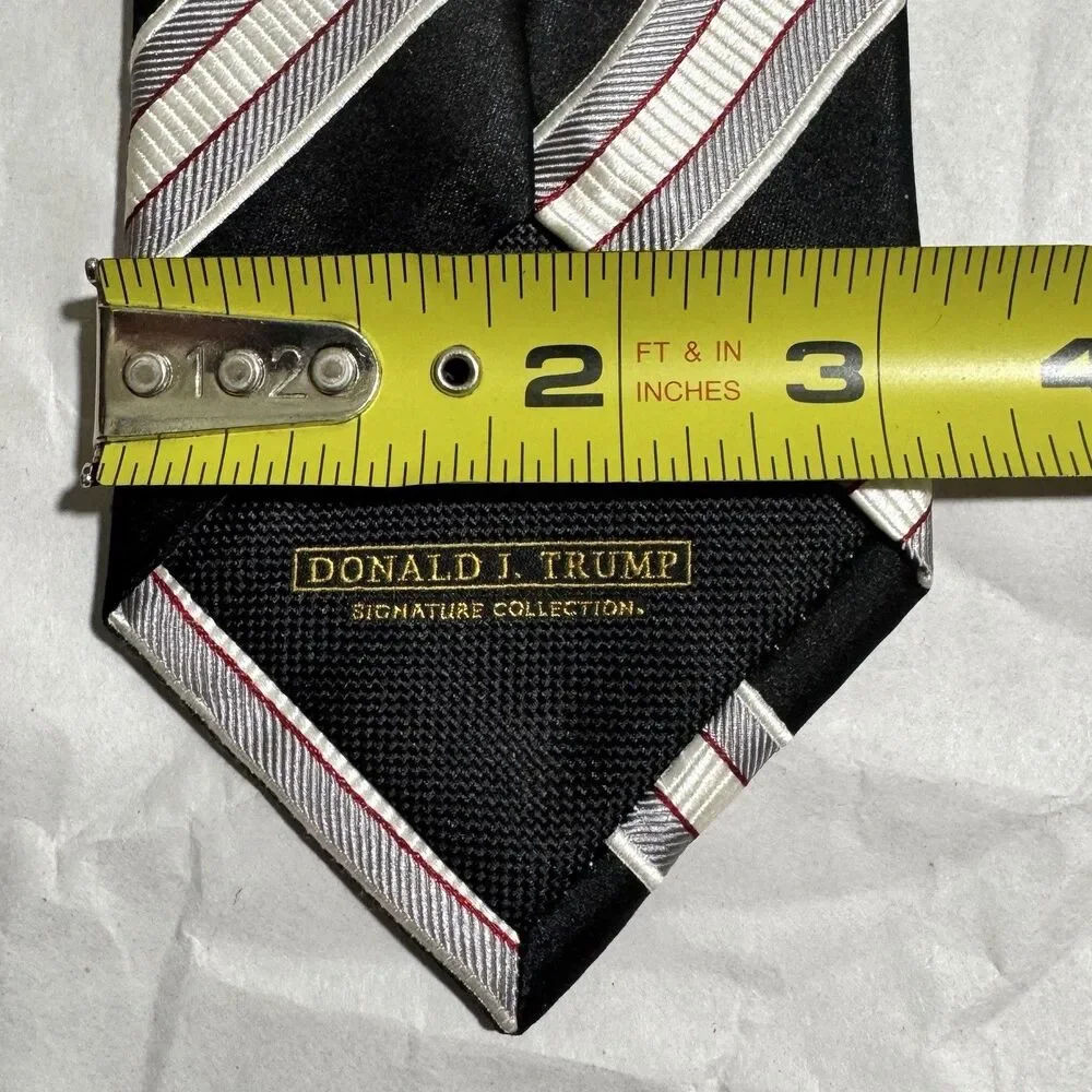 Donald J. Trump Signature Collection Silk Tie Black/White/Silver Striped 60